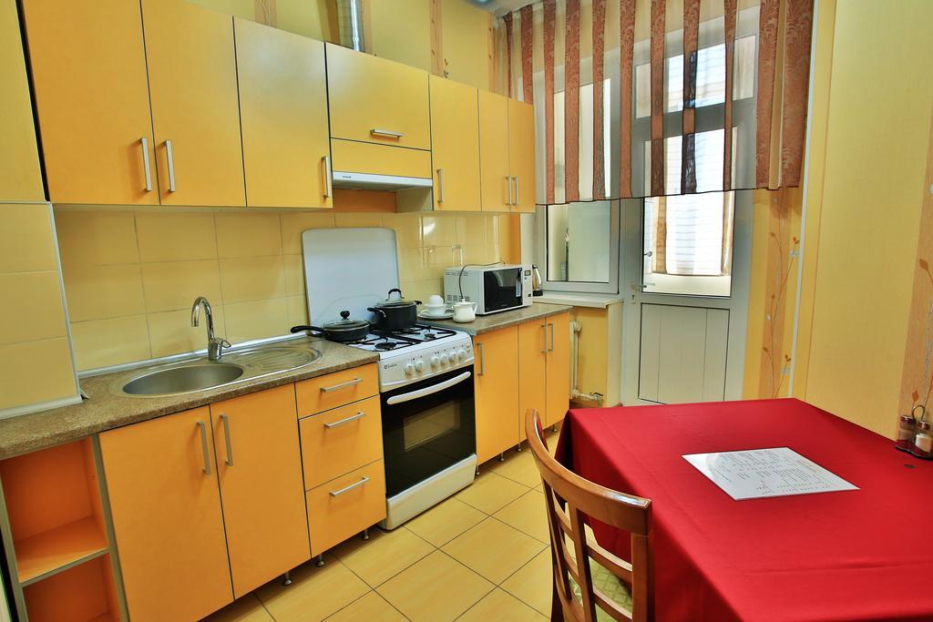 Golden Dragon Aparthotel Biskek Kültér fotó