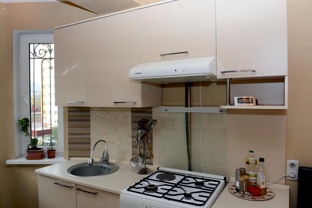 Golden Dragon Aparthotel Biskek Kültér fotó