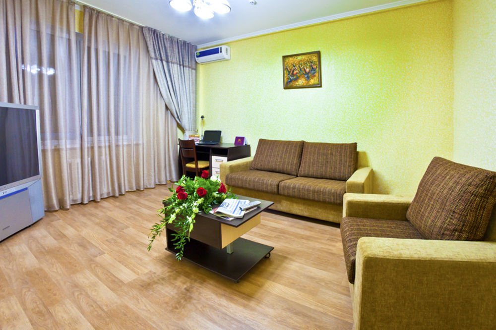 Golden Dragon Aparthotel Biskek Kültér fotó